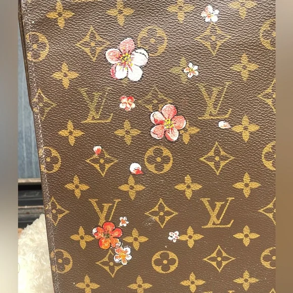 🎨Authentic Louis Vuitton Custom painted 🎨 - Picture 13 of 17